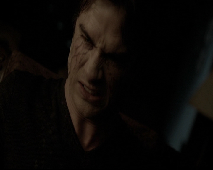 VampireDiariesWorld-dot-org_5x14NoExit1214.jpg