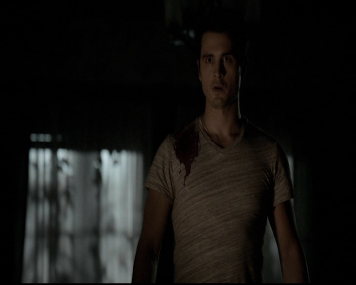 VampireDiariesWorld-dot-org_5x14NoExit1221.jpg