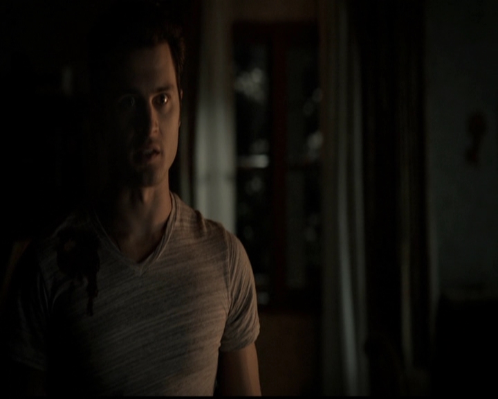 VampireDiariesWorld-dot-org_5x14NoExit1227.jpg