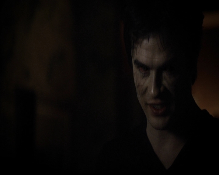 VampireDiariesWorld-dot-org_5x14NoExit1231.jpg