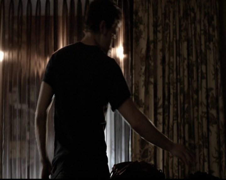 VampireDiariesWorld-dot-org_5x14NoExit1312.jpg