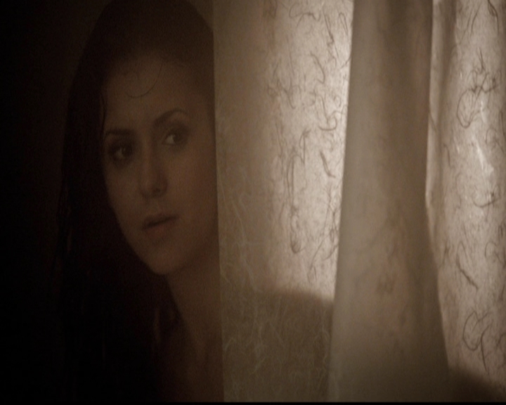 VampireDiariesWorld-dot-org_5x14NoExit1319.jpg