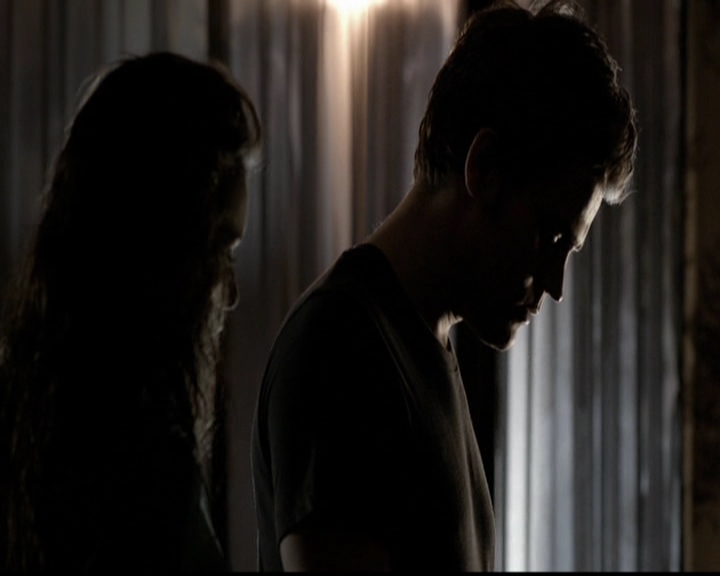 VampireDiariesWorld-dot-org_5x14NoExit1384.jpg