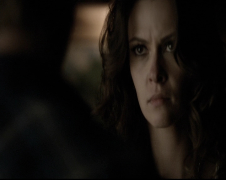 VampireDiariesWorld-dot-org_5x14NoExit1688.jpg