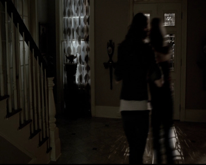 VampireDiariesWorld-dot-org_5x14NoExit1722.jpg