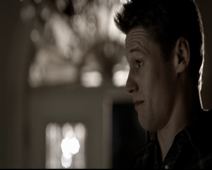 VampireDiariesWorld-dot-org_5x14NoExit1747.jpg