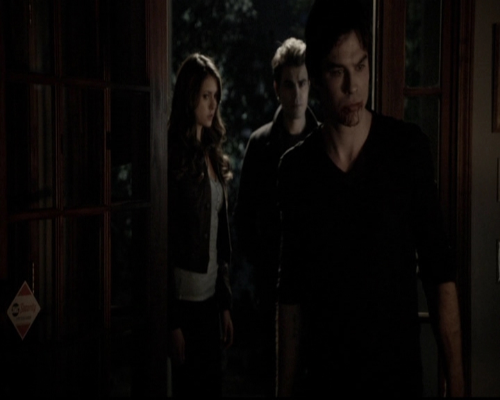 VampireDiariesWorld-dot-org_5x14NoExit1809.jpg