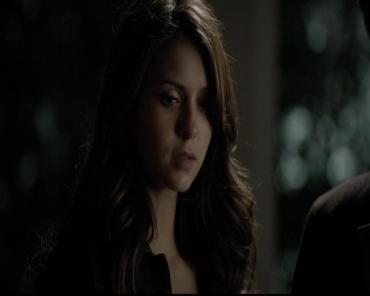 VampireDiariesWorld-dot-org_5x14NoExit1812.jpg