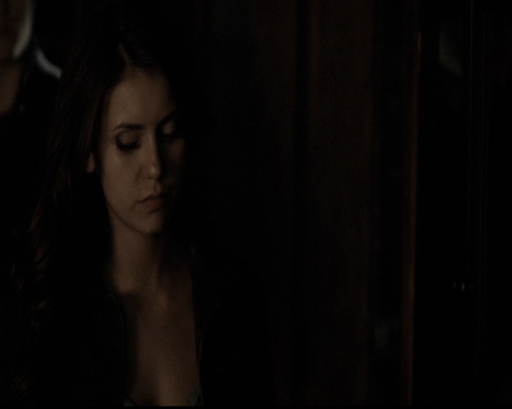 VampireDiariesWorld-dot-org_5x14NoExit1845.jpg