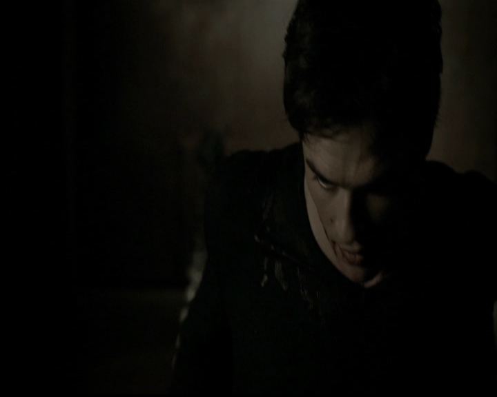 VampireDiariesWorld-dot-org_5x14NoExit2035.jpg