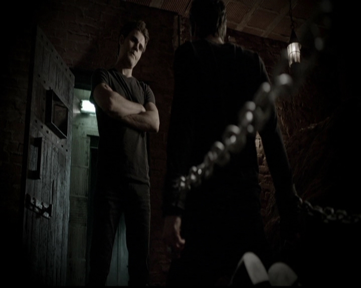 VampireDiariesWorld-dot-org_5x14NoExit2048.jpg