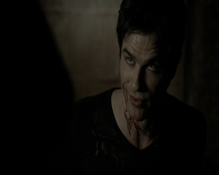 VampireDiariesWorld-dot-org_5x14NoExit2060.jpg