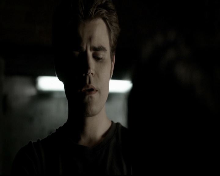 VampireDiariesWorld-dot-org_5x14NoExit2072.jpg