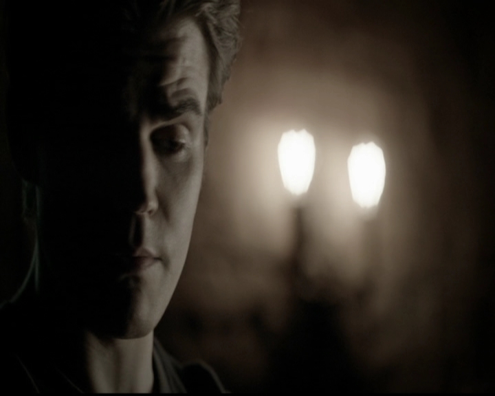 VampireDiariesWorld-dot-org_5x14NoExit2075.jpg