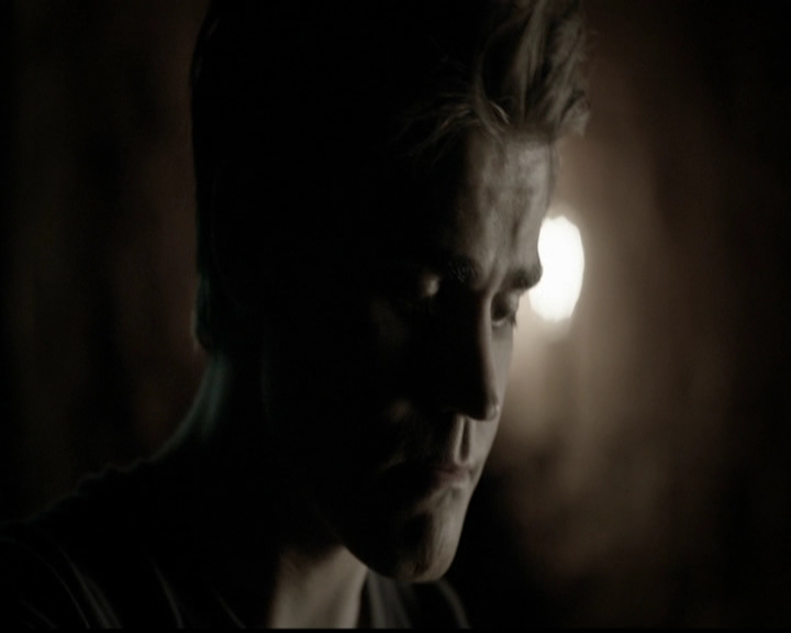 VampireDiariesWorld-dot-org_5x14NoExit2077.jpg