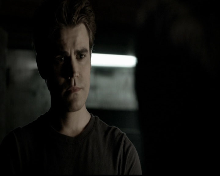 VampireDiariesWorld-dot-org_5x14NoExit2102.jpg