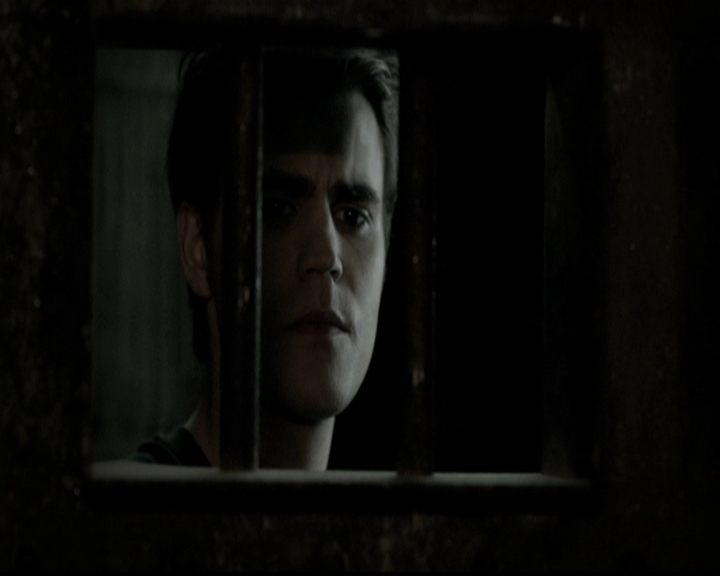 VampireDiariesWorld-dot-org_5x14NoExit2130.jpg