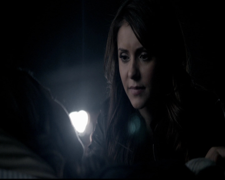 VampireDiariesWorld-dot-org_5x15GoneGirl0169.jpg