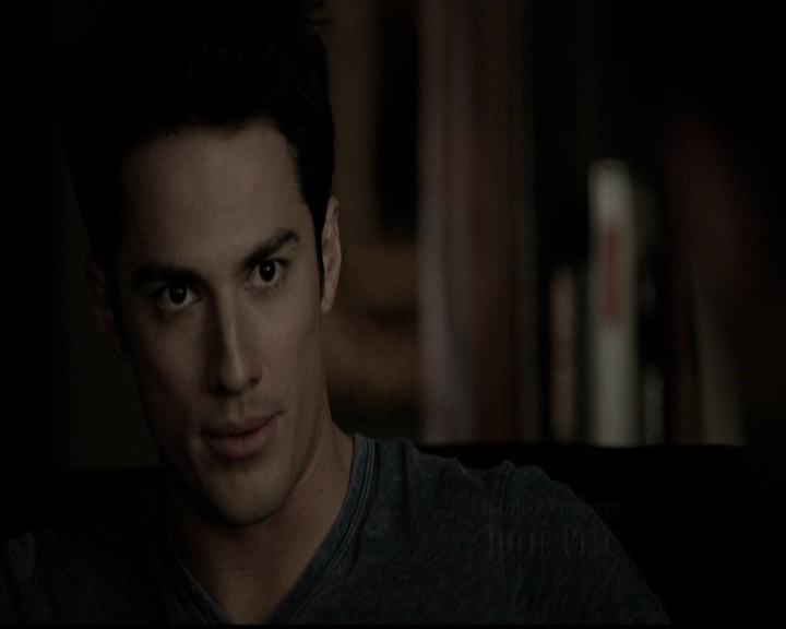 VampireDiariesWorld-dot-org_5x15GoneGirl0316.jpg