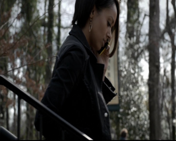 VampireDiariesWorld-dot-org_5x15GoneGirl0385.jpg