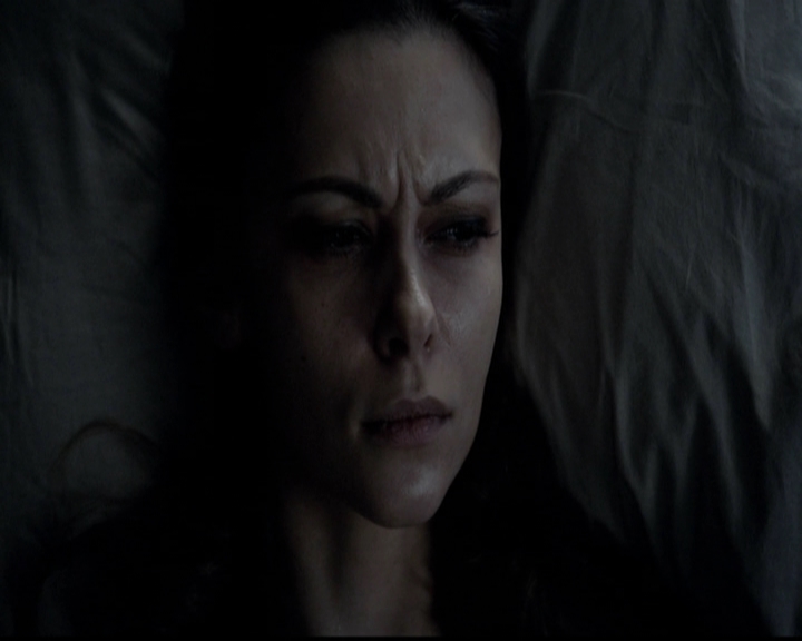 VampireDiariesWorld-dot-org_5x15GoneGirl0406.jpg