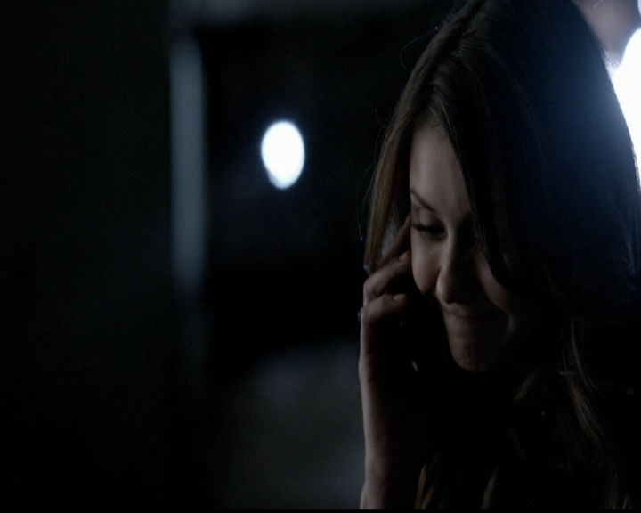 VampireDiariesWorld-dot-org_5x15GoneGirl0420.jpg