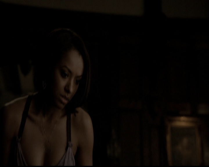 VampireDiariesWorld-dot-org_5x15GoneGirl1301.jpg