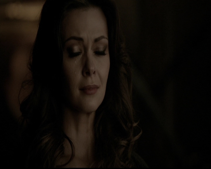 VampireDiariesWorld-dot-org_5x15GoneGirl1536.jpg