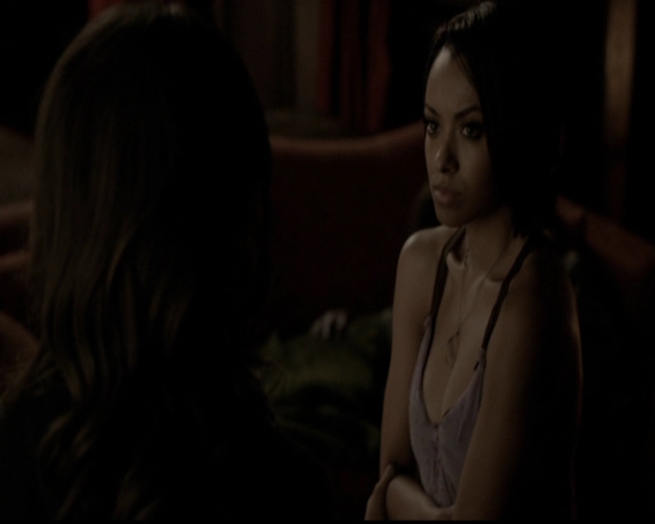 VampireDiariesWorld-dot-org_5x15GoneGirl1540.jpg