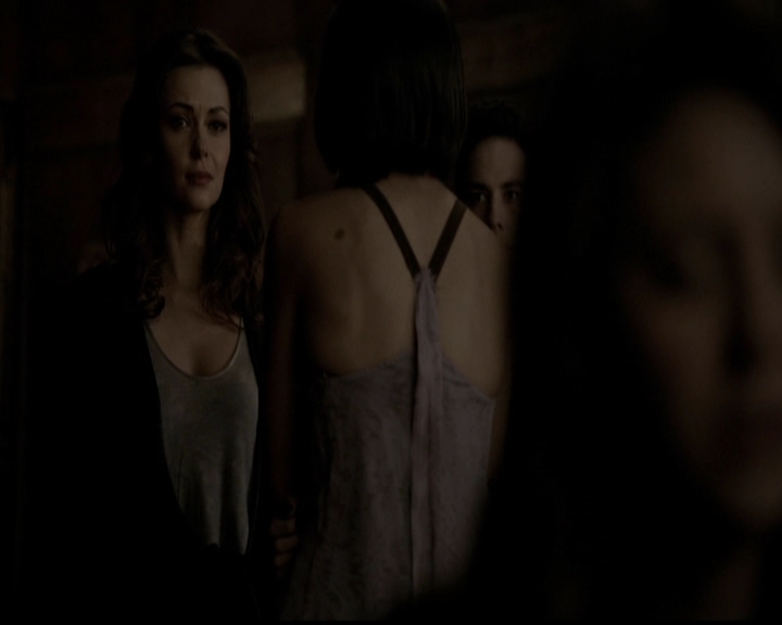 VampireDiariesWorld-dot-org_5x15GoneGirl1542.jpg