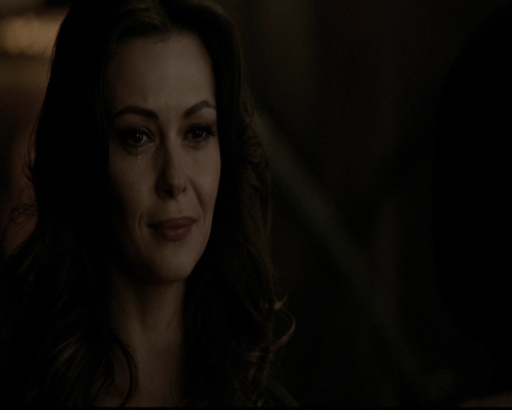 VampireDiariesWorld-dot-org_5x15GoneGirl1550.jpg