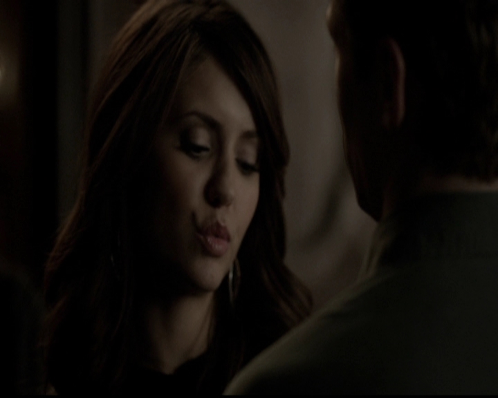 VampireDiariesWorld-dot-org_5x15GoneGirl1711.jpg