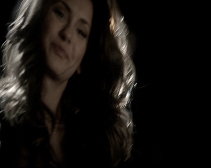 VampireDiariesWorld-dot-org_5x16WhileYouWereSleeping0068.jpg