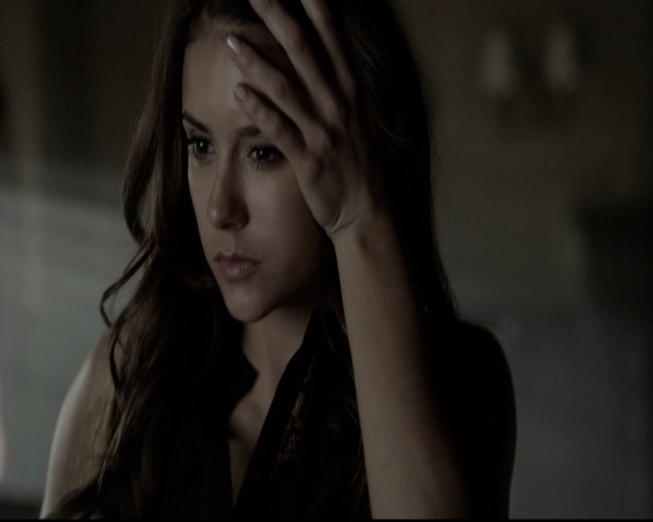 VampireDiariesWorld-dot-org_5x16WhileYouWereSleeping0121.jpg