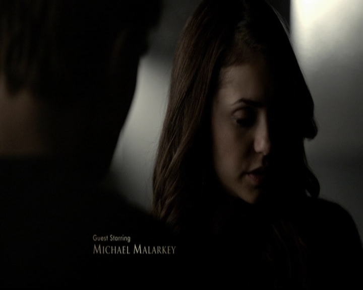 VampireDiariesWorld-dot-org_5x16WhileYouWereSleeping0226.jpg