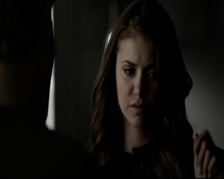 VampireDiariesWorld-dot-org_5x16WhileYouWereSleeping0234.jpg