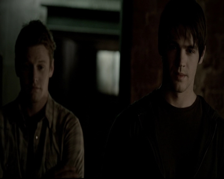 VampireDiariesWorld-dot-org_5x16WhileYouWereSleeping0297.jpg