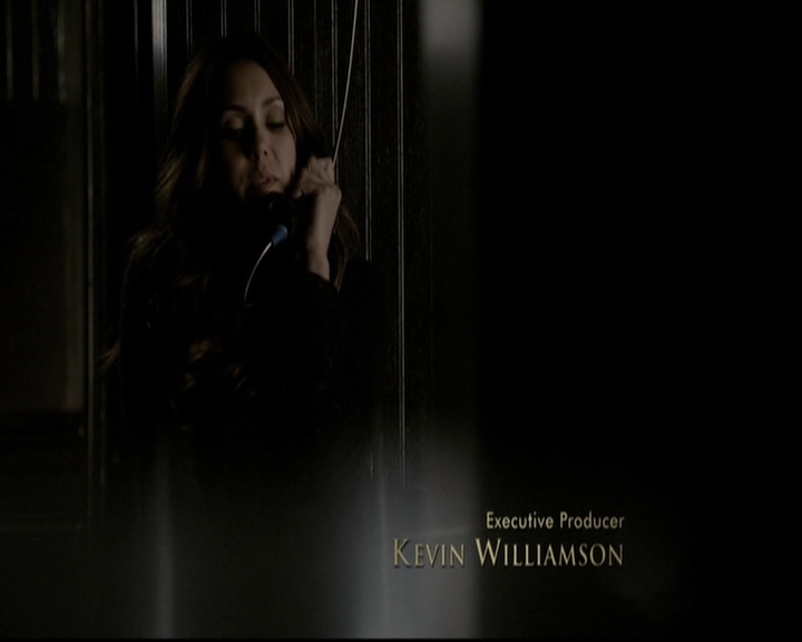 VampireDiariesWorld-dot-org_5x16WhileYouWereSleeping0336.jpg