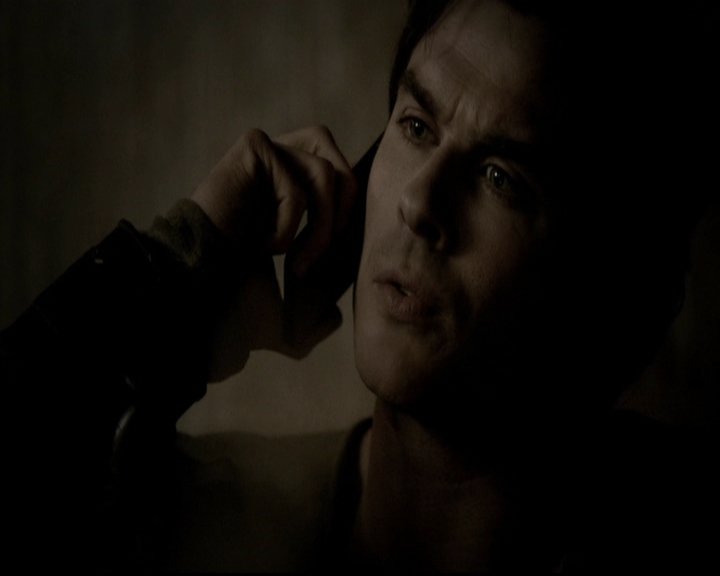 VampireDiariesWorld-dot-org_5x16WhileYouWereSleeping0363.jpg