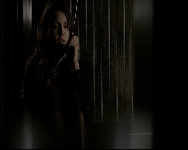 VampireDiariesWorld-dot-org_5x16WhileYouWereSleeping0369.jpg