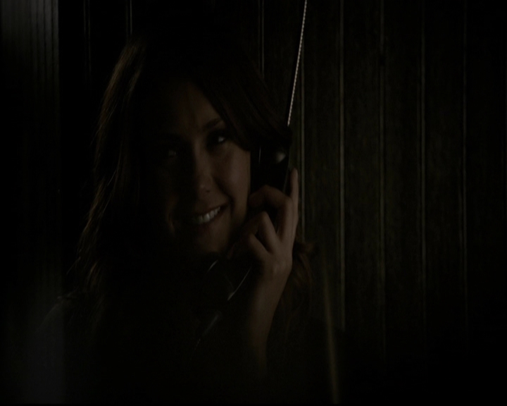 VampireDiariesWorld-dot-org_5x16WhileYouWereSleeping0435.jpg