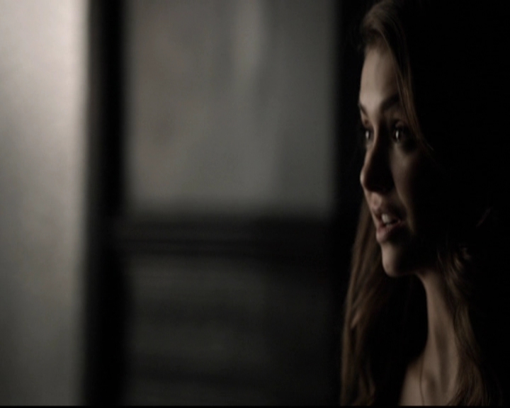 VampireDiariesWorld-dot-org_5x16WhileYouWereSleeping0615.jpg