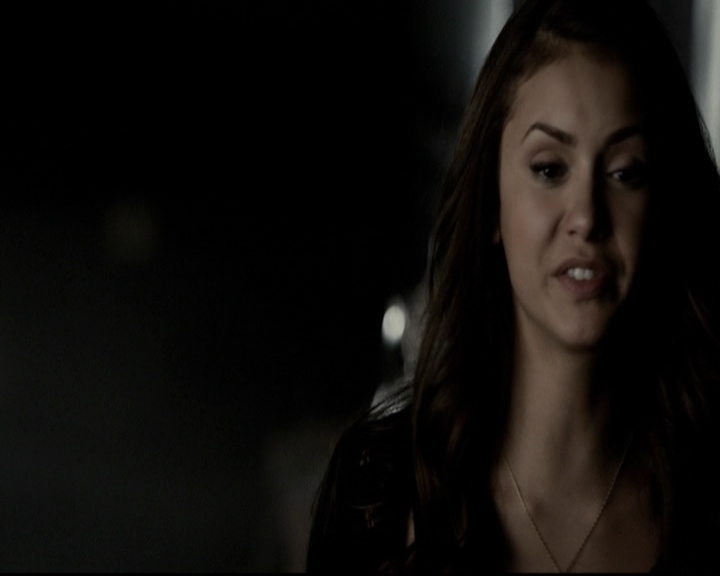 VampireDiariesWorld-dot-org_5x16WhileYouWereSleeping0629.jpg