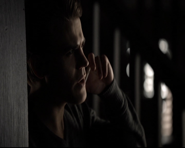 VampireDiariesWorld-dot-org_5x16WhileYouWereSleeping0654.jpg