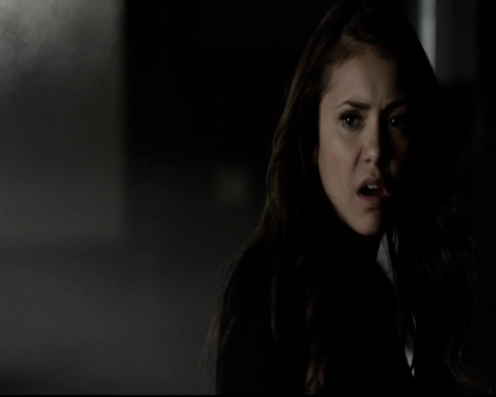 VampireDiariesWorld-dot-org_5x16WhileYouWereSleeping0655.jpg