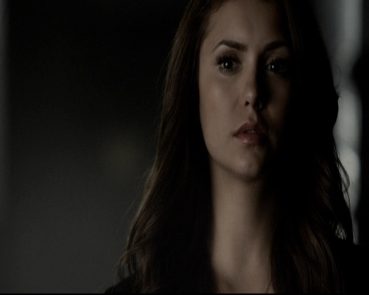 VampireDiariesWorld-dot-org_5x16WhileYouWereSleeping0741.jpg