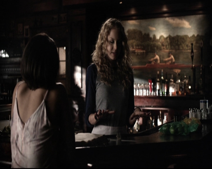 VampireDiariesWorld-dot-org_5x16WhileYouWereSleeping0813.jpg