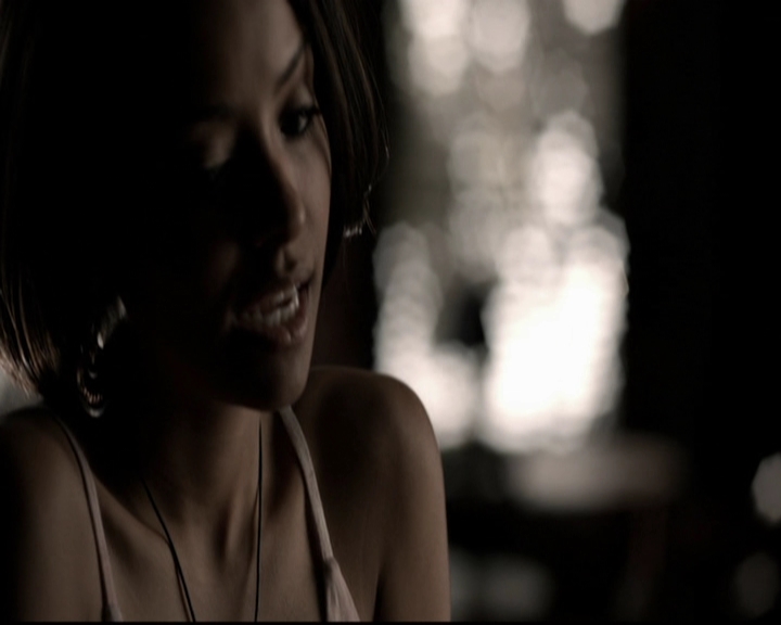 VampireDiariesWorld-dot-org_5x16WhileYouWereSleeping0819.jpg