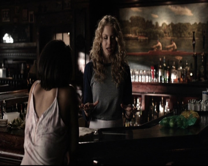 VampireDiariesWorld-dot-org_5x16WhileYouWereSleeping0828.jpg