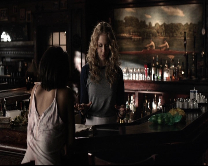 VampireDiariesWorld-dot-org_5x16WhileYouWereSleeping0830.jpg